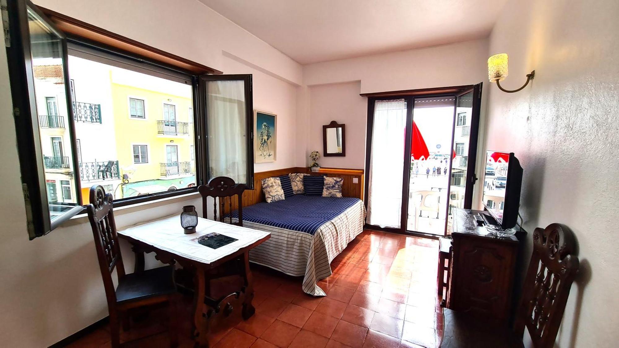 Solar Dos Carvalhos - Apartamentos De Turismo Nazare Bilik gambar